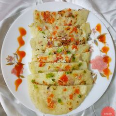 A picture of Rawa uttapam.