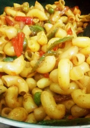 A picture of Veg Macaroni.