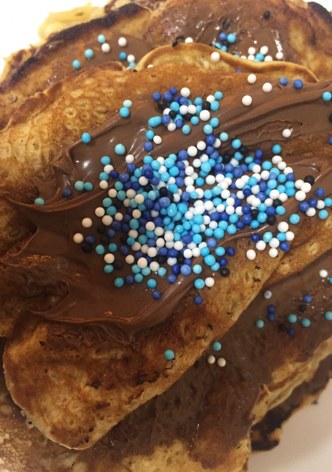 Una foto de Tortitas o pancakes con nutella