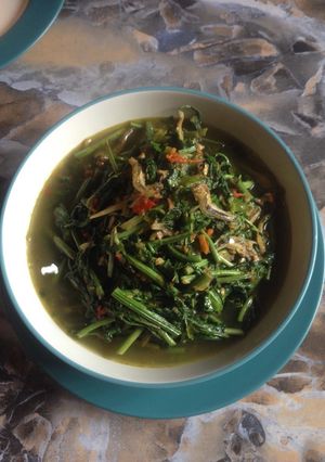 Foto resep Tumis pakis + teri