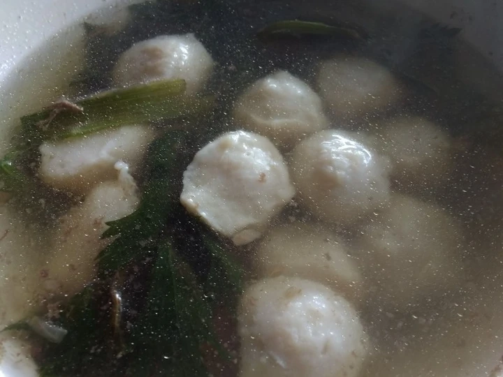 Langkah Gampang Menyiapkan Resep Kuah bakso ala mamak Zulfa yang Menggugah Selera Anti Ribet, Bisa Manjain Lidah
