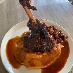 A picture of The Lamb Shank redemption.