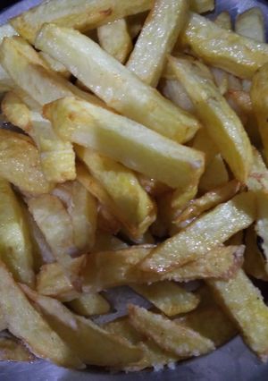 A picture of French fries.