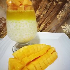 A picture of Mango Tapioca jello dessert.