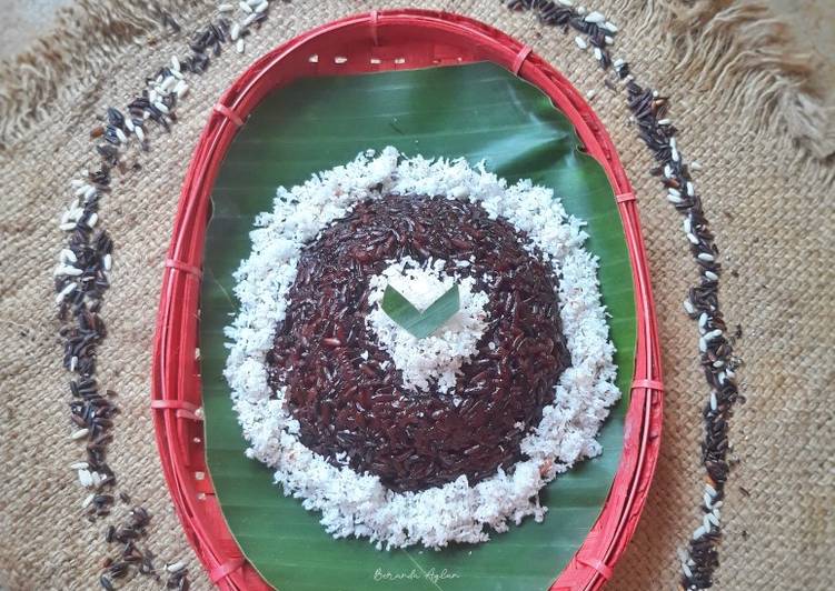 Urap Ketan Hitam Putih