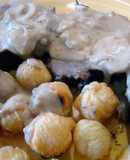 Peceto con salsa de champiñones