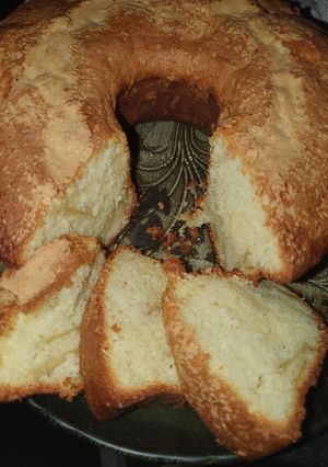 Una foto de Budin de manzana (꜆˶ᵔᵕᵔ˶)꜆