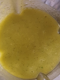 Una foto de Salsa pesto
