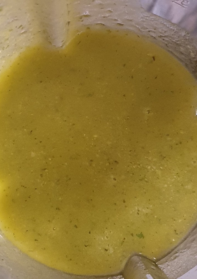 Una foto de Salsa pesto