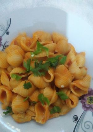 صورة لوصفة مكرونة مرق ناشف