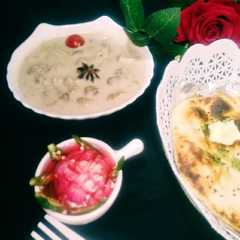 मशरूम विद एप्पल एंड मखाना (mushroom with apple and makhana recipe in Hindi) রেসিপির প্রধান ছবি