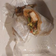 A picture of بوٹی رول.