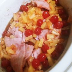 A picture of Hawaiian Slow Cooker Ham.