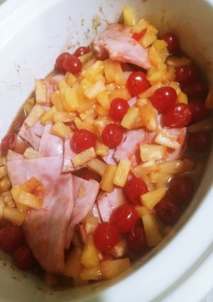 A picture of Hawaiian Slow Cooker Ham.