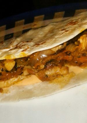 Una foto de Tacos económicos de pollo