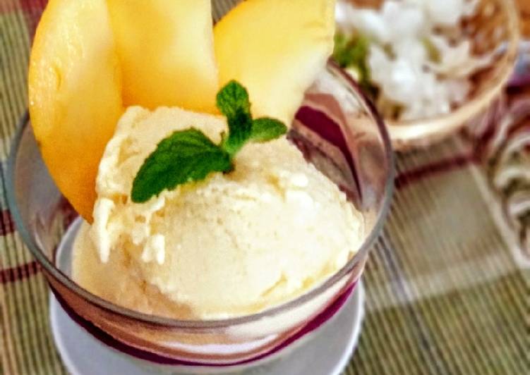 Mango ice cream