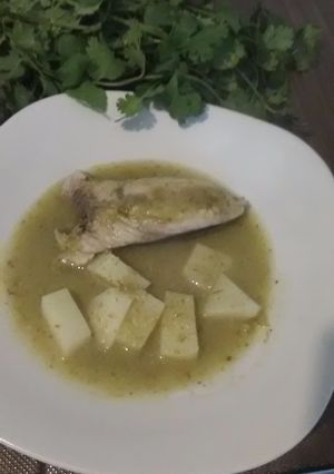 Una foto de Pescado sierra en caldo verde