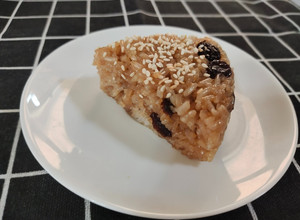 黑糖米糕 不用泡米｜中式點心｜電鍋食谱 的食譜成品照片