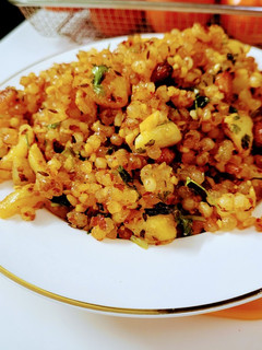 साबूदाना खिचड़ी (Sabudana khichdi recipe in hindi) रेसिपी मुख्य फोटो