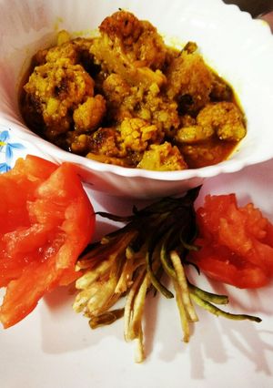 A picture of Cauliflower with a twist of white sesame.