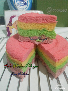 Foto resep Bolu Kukus Pelangi Air Kelapa