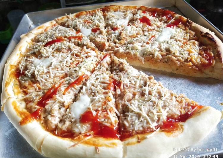 Langkah Mudah untuk Menyiapkan 47* Pizza Tuna, Sempurna