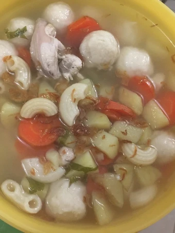 Cara Gampang Membuat Resep Sup Makroni Bakso Ayam yang Bisa Manjain Lidah Anti Ribet, Bikin Ngiler