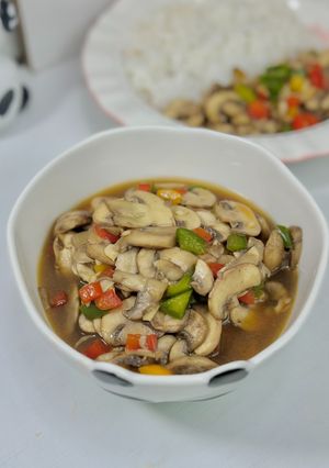 Foto resep Jamur Paprika Saus Tiram 🍄