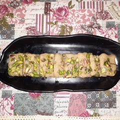 A picture of Cashew burfi.
