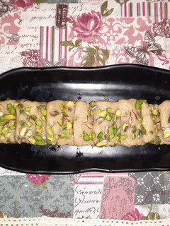 A picture of Cashew burfi.