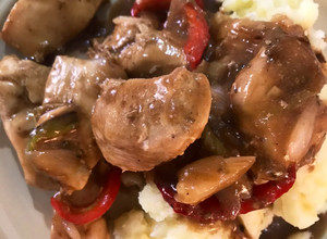 Una foto de Pollo teriyaki 🥢