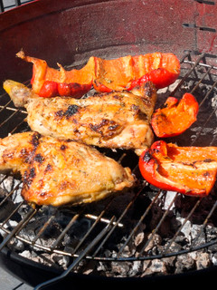 Una foto de Pollo braseado con aliño de cerveza