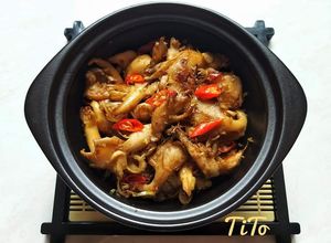 Hình của món Nấm bào ngư xào sả ớt.