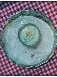ஆப்பம் தேங்காய் சட்னி (Appam thenkaai chutney recipe in tamil) செய்முறை முக்கிய புகைப்படம்
