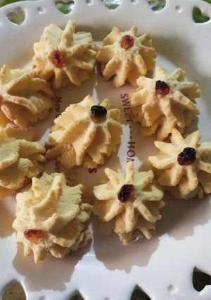 Une photo de Petit four au raisin sec