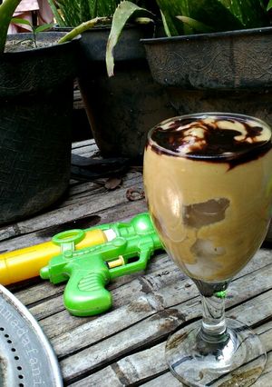Foto resep Avocado Ice Float