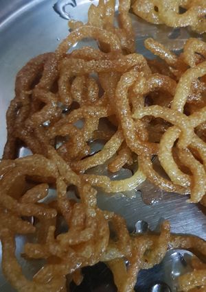 A picture of Instant Crispy Jalebi.