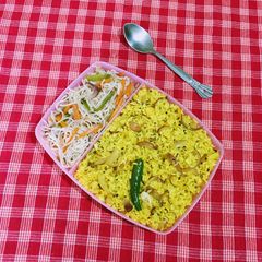 A picture of Garlic Rice (Bengali style).