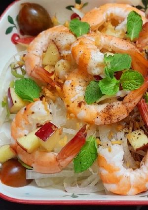 Hình của món Salad tôm.