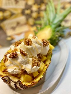 Una foto de Piña rellena - Postre especial Navidad