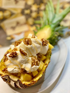Una foto de Piña rellena - Postre especial Navidad