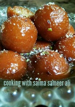 A picture of Bread gulab jamun.