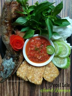 Foto resep Pecel Lele dan Sambal Lamongan