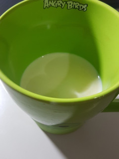 BAILEYS貝禮詩香甜酒 + 牛奶 的食譜成品照片