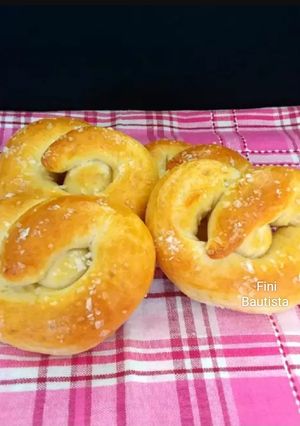 Una foto de Pan salado (pretzels)