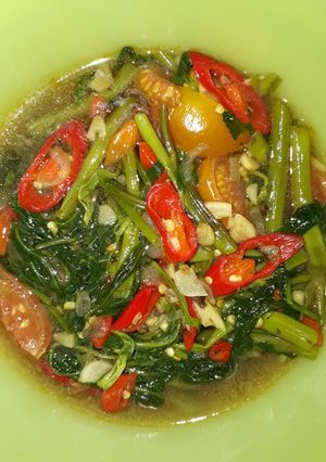 Foto resep Tumis kangkung pedas
