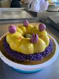 Mousse de piloncillo con jelly, y glaseado espejo