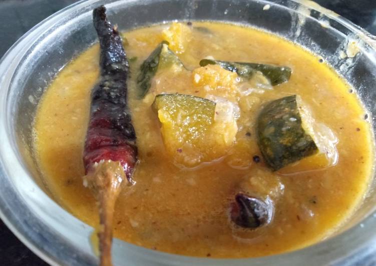 Recipe of Award-winning Pumpkin Dal Curry