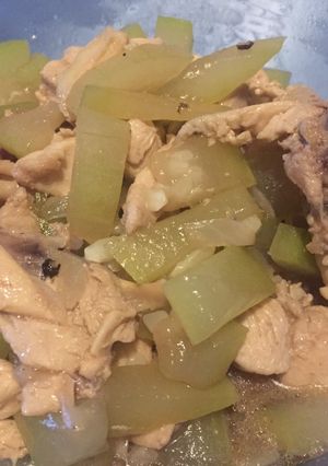 A picture of Sauté Upo (bottle gourd) with chicken strip.