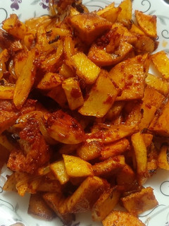 عکسی از دستور سوسیس سیب زمینی بندری معصوم پز😍